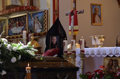 uroczystości pogrzebowe księdza prałata Edmunda Cisaka 8